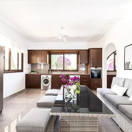 Malibu Villa