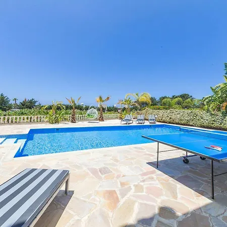 Malibu Villa
